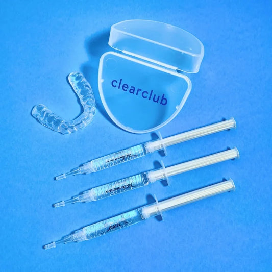 Whitening kit with custom trays and whitening gel